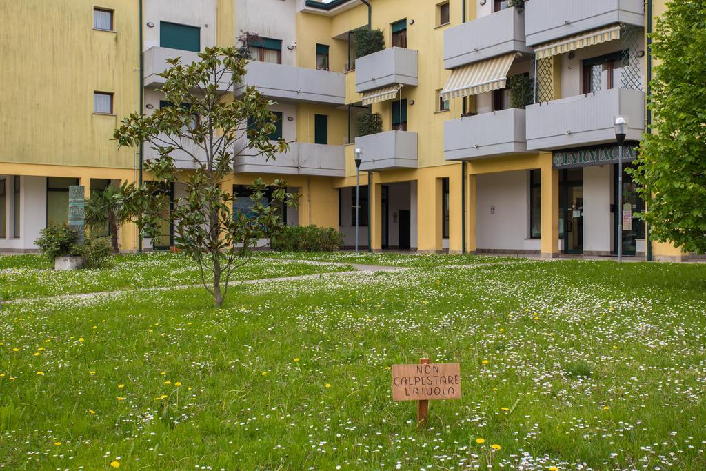 Residence Piazza Galta Vigonovo  ภายนอก รูปภาพ