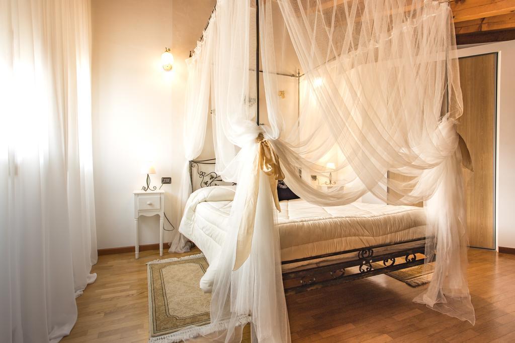 Residence Piazza Galta Vigonovo  ภายนอก รูปภาพ