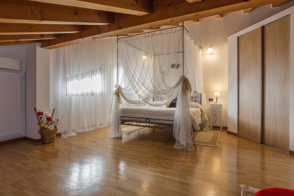 Residence Piazza Galta Vigonovo  ภายนอก รูปภาพ